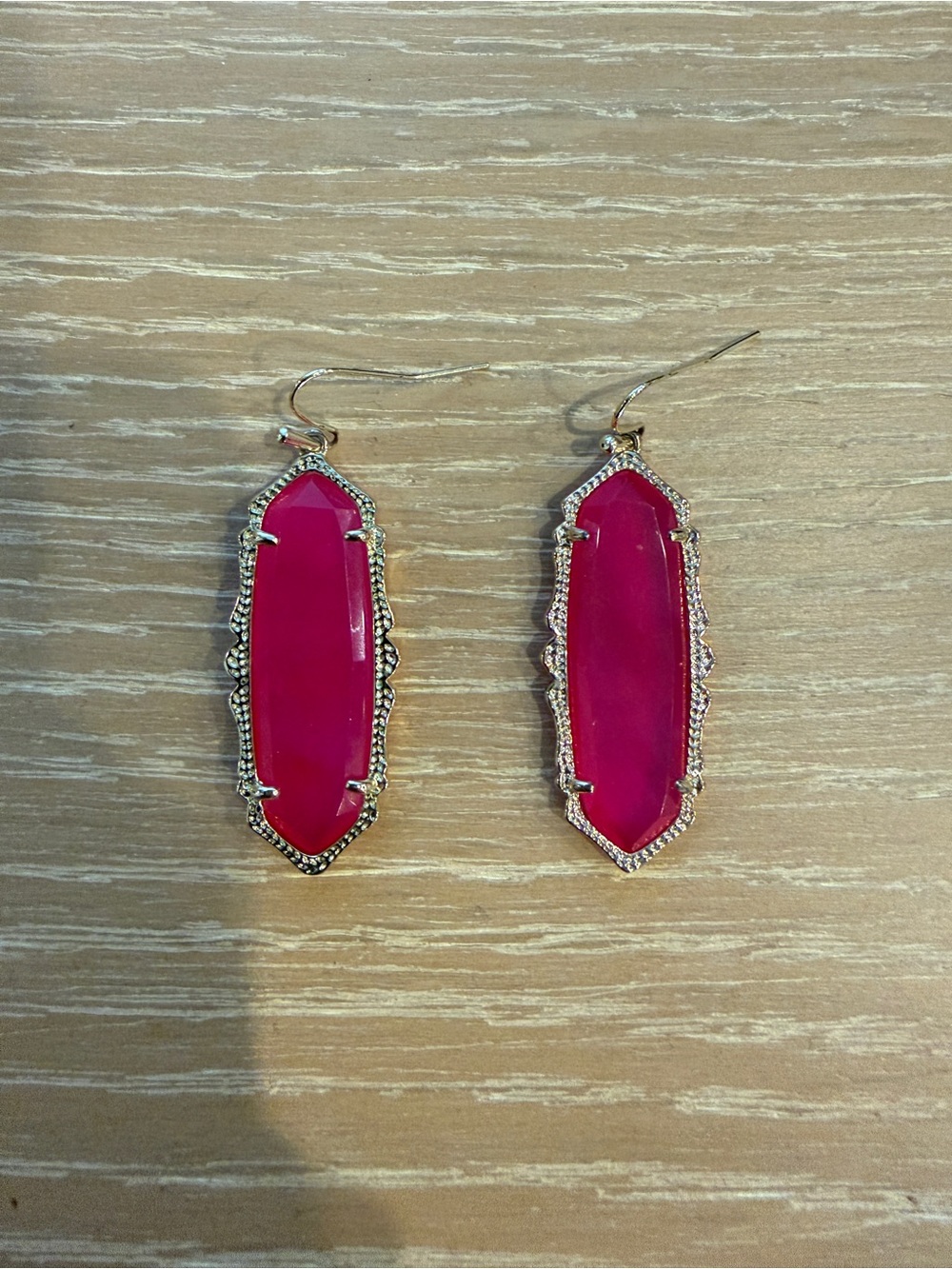 Kendra Scott Mystic Bazaar Francie Earrings Pink Agate gold Tone